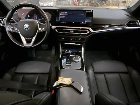 Used 2023 BMW i4 eDrive35 w/ Premium Package image 16