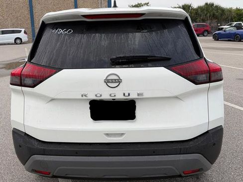Used 2023 Nissan Rogue S FWD image 6