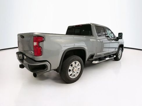 Used 2024 Chevrolet Silverado 3500 High Country AWD/4WD image 7
