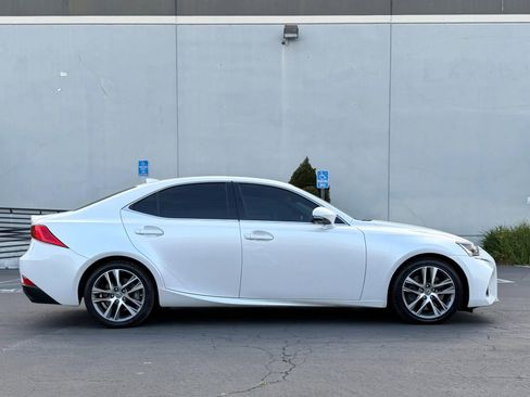 Used 2020 Lexus IS 300 RWD image 3