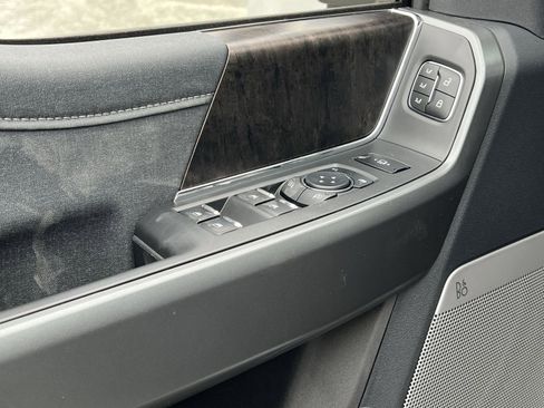 New 2026 Ford F350 Lariat w/ Black Appearance Package image 15