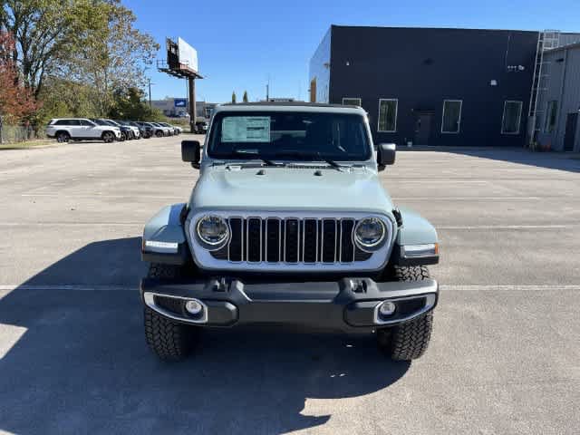 New 2027 Jeep Wrangler Unlimited Sahara w/ Whitecap Package AWD/4WD image 3