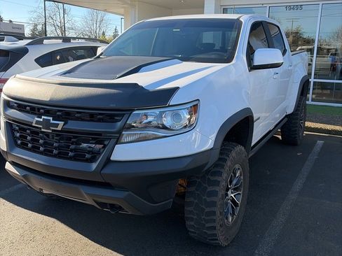 Used 2019 Chevrolet Colorado ZR2 image 2