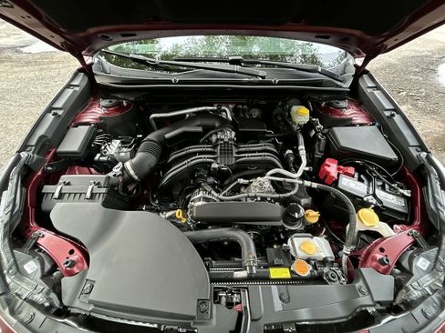 Certified 2025 Subaru Outback Limited AWD/4WD image 14