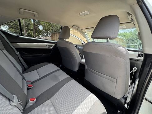 Used 2019 Toyota Corolla LE FWD image 30