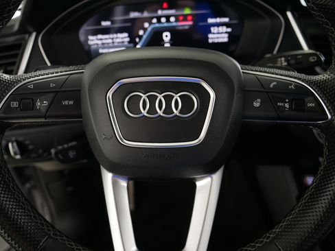 Used 2022 Audi SQ5 Premium Plus AWD/4WD image 25