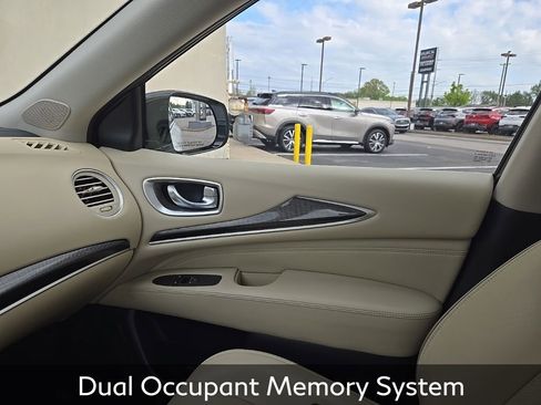 Used 2018 INFINITI QX60 AWD w/ Premium Plus Package image 12