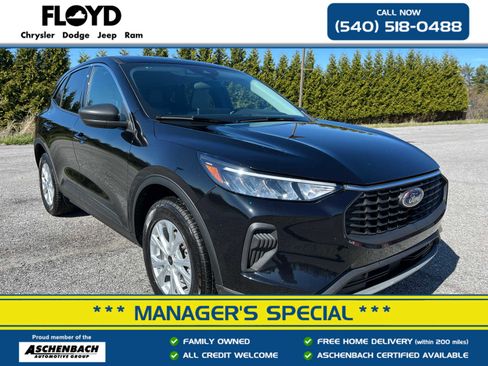 Used 2023 Ford Escape Active w/ Tech Pack #1 AWD/4WD image 1