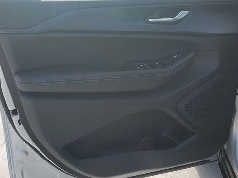 New 2025 Jeep Grand Cherokee Altitude image 20