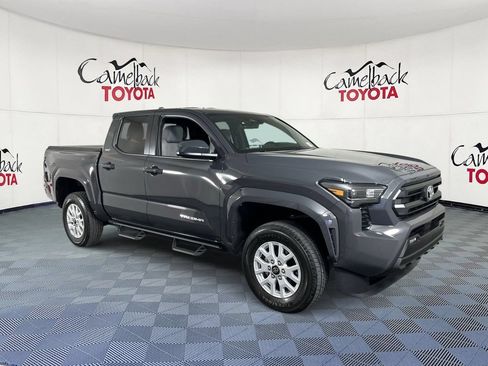 Used 2025 Toyota Tacoma SR5 RWD image 3