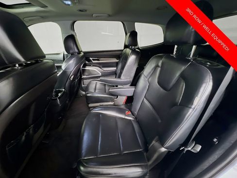 Certified 2023 Kia Telluride S w/ S Sunroof Package FWD image 26