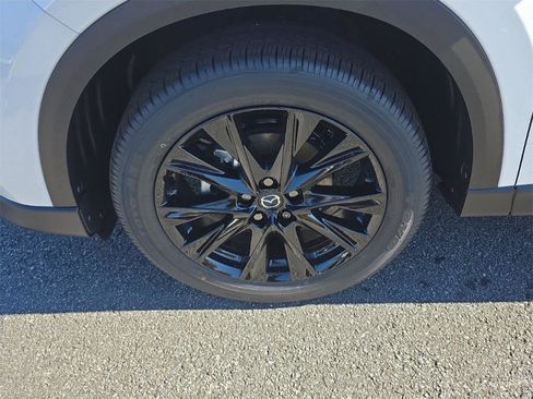 New 2025 MAZDA CX-5 Carbon Edition image 8
