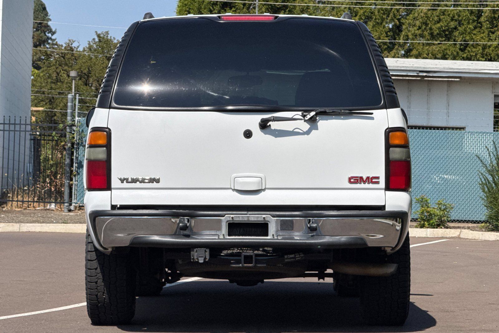 Used 2005 GMC Yukon SLE AWD/4WD image 5