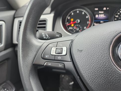 Used 2019 Volkswagen Atlas S w/ Towing Package AWD/4WD image 29