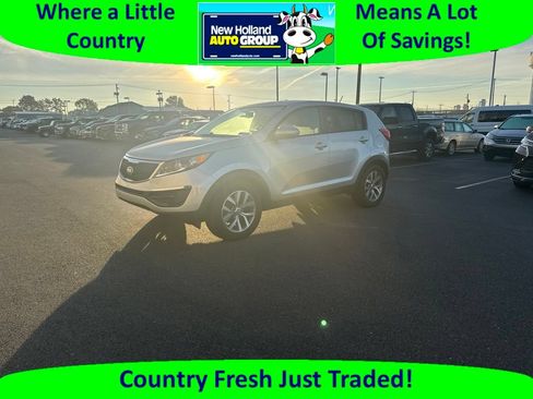 Used 2016 Kia Sportage LX AWD/4WD image 1