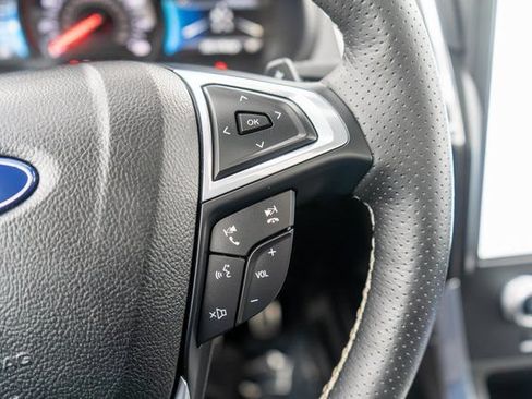 Used 2022 Ford Edge ST w/ Equipment Group 401A AWD/4WD image 28