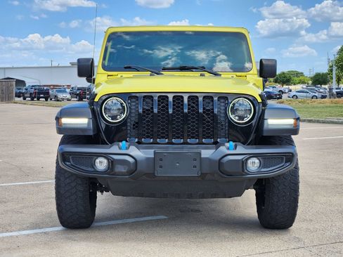Used 2023 Jeep Wrangler Unlimited w/ Cold Weather Group AWD/4WD image 7