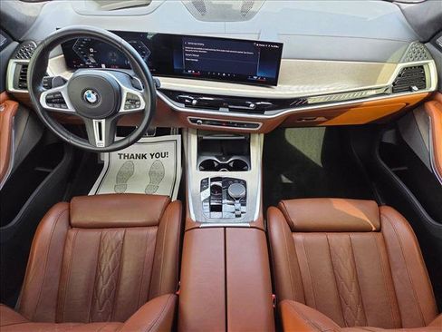 Used 2024 BMW X7 M60i AWD/4WD image 25