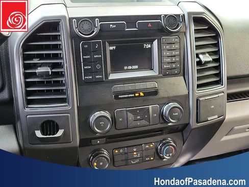 Used 2017 Ford F150 XLT RWD image 8