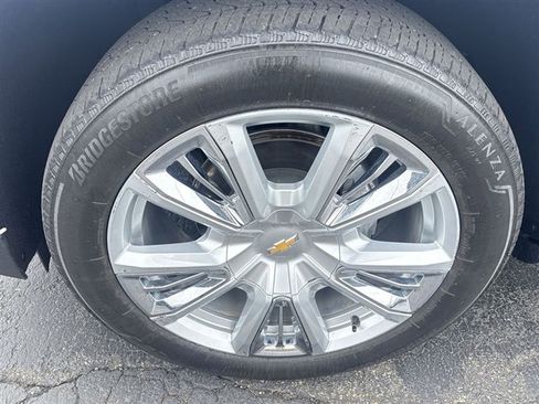 Certified 2023 Chevrolet Tahoe High Country w/ Premium Package 2 image 33