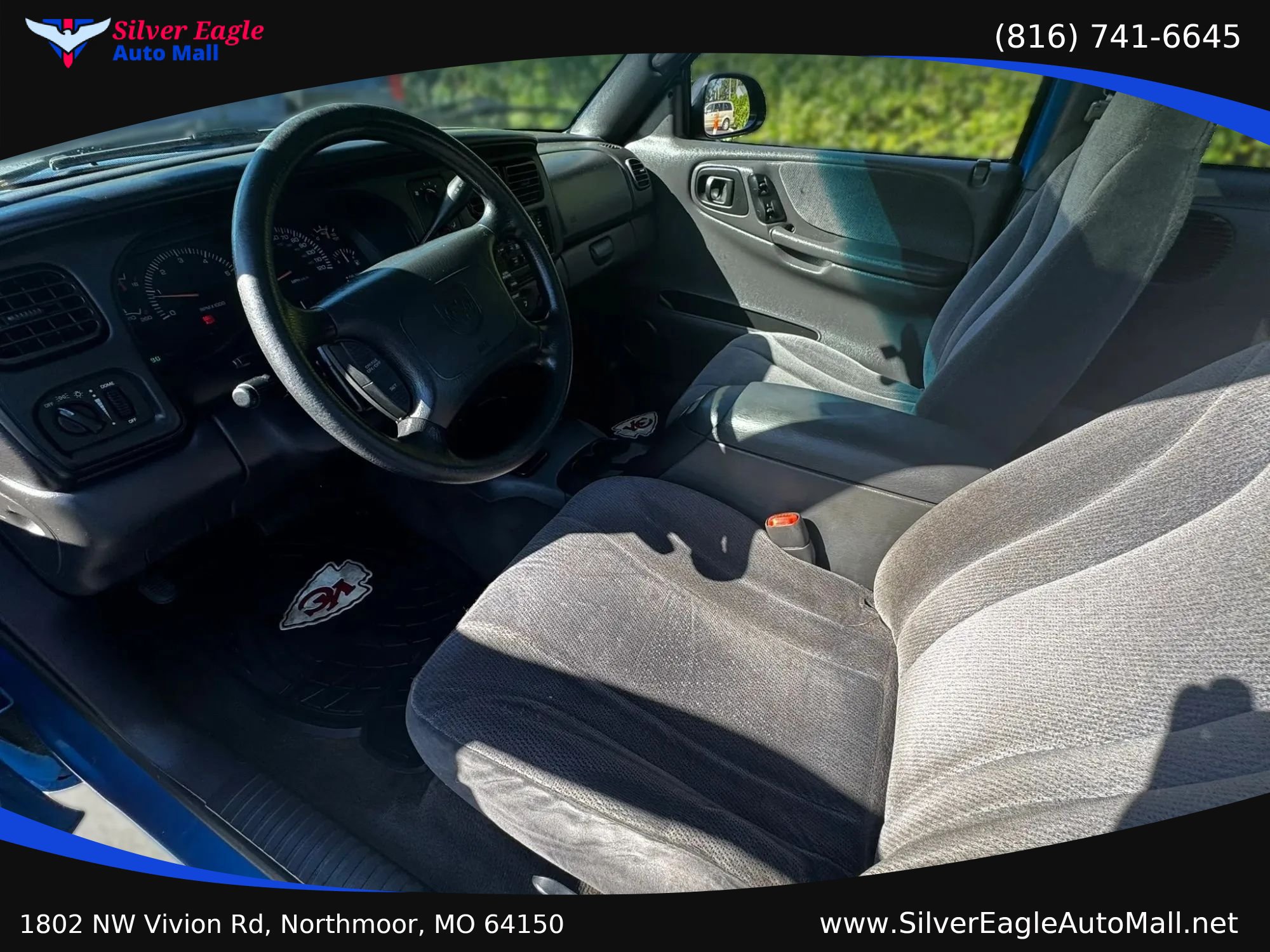 Used 2000 Dodge Dakota 2WD Club Cab image 14