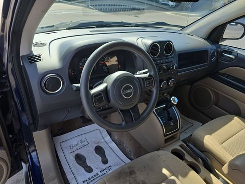 Used 2012 Jeep Compass Sport image 19