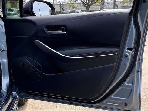 Certified 2025 Toyota Corolla SE w/ SE Premium Package image 23