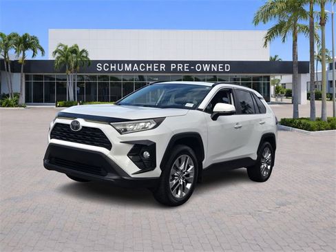 Used 2019 Toyota RAV4 XLE Premium w/ Cold Weather Package image 3