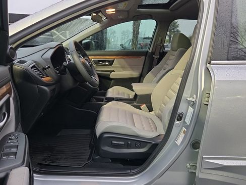 Used 2018 Honda CR-V EX image 4