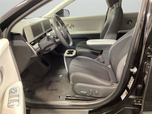 Certified 2024 Hyundai Ioniq 5 SEL RWD image 10
