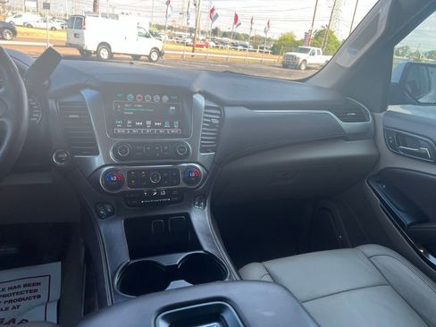 Used 2016 Chevrolet Tahoe LT w/ Luxury Package image 21