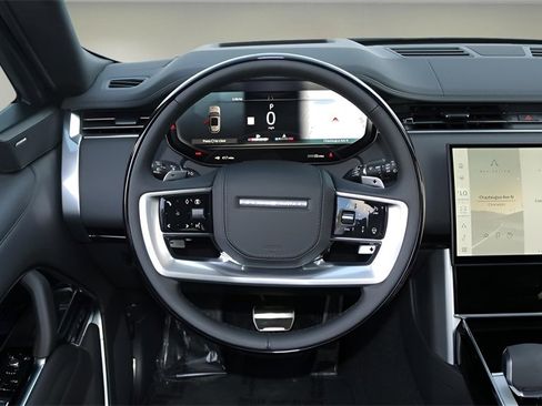 New 2026 Land Rover Range Rover SE image 15
