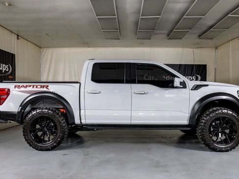 Used 2024 Ford F150 Raptor image 5