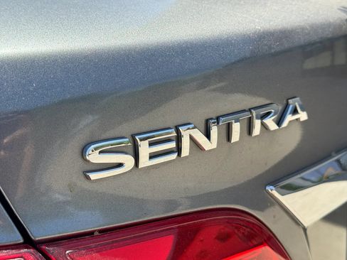 Used 2017 Nissan Sentra S FWD image 43
