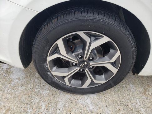 Used 2020 Kia Forte LXS image 46