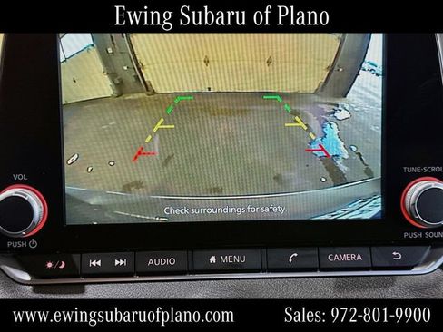 Used 2025 Nissan Sentra SR FWD image 13