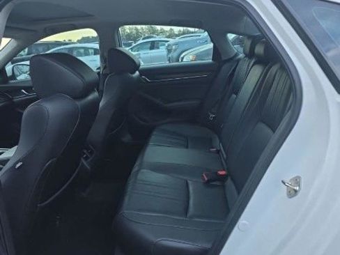 Used 2019 Honda Accord EX-L image 8
