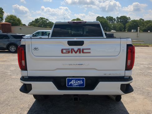Used 2021 GMC Sierra 2500 Denali w/ Denali Ultimate Package AWD/4WD image 4