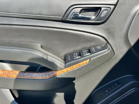 Used 2018 Chevrolet Tahoe Premier image 8