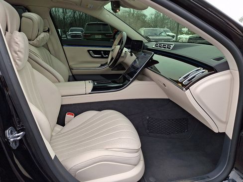 Used 2022 Mercedes-Benz S 500 4MATIC image 9