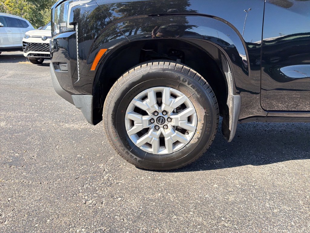 Certified 2022 Nissan Frontier SV w/ Technology Package AWD/4WD image 28