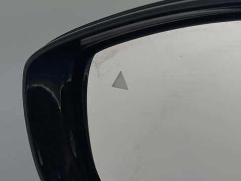 New 2026 Chrysler Pacifica Limited image 29