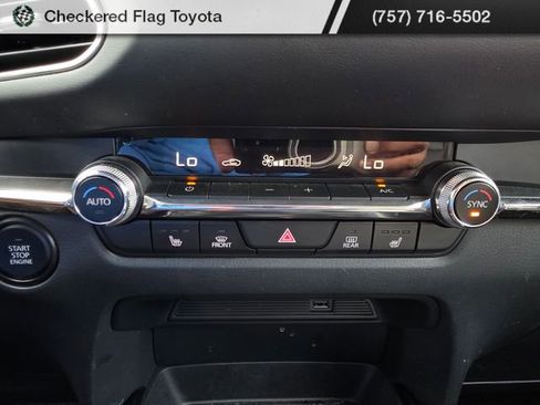 Used 2021 MAZDA CX-30 AWD 2.5 S w/ Premium Package image 18