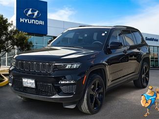 Used 2024 Jeep Grand Cherokee Limited w/ Black Appearance Package video 1