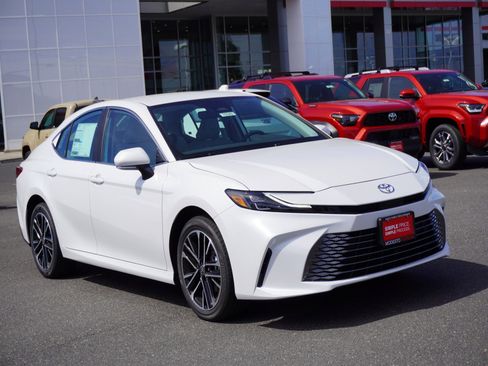 New 2026 Toyota Camry XLE image 26