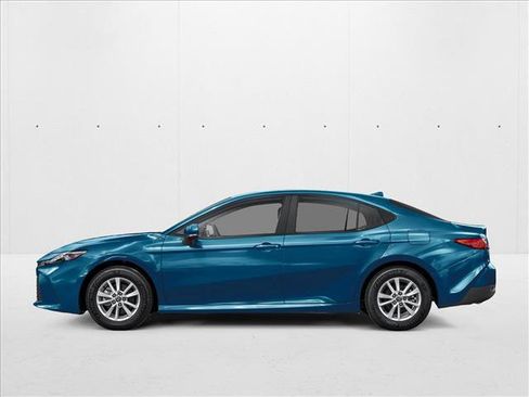 New 2026 Toyota Camry LE AWD/4WD image 3