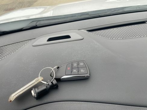 Used 2025 Chevrolet Equinox LT image 21