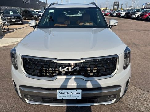 Used 2023 Kia Telluride SX Prestige X-Line AWD/4WD image 2
