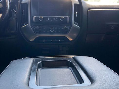 Used 2017 Chevrolet Silverado 1500 LT w/ All Star Edition AWD/4WD image 18