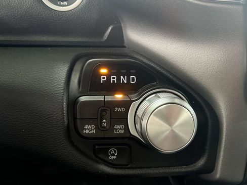 Used 2024 RAM 1500 Laramie AWD/4WD image 18